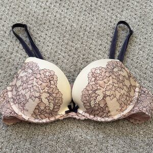 Victoria's Secret Cream and Purple Lace Overlay Bra